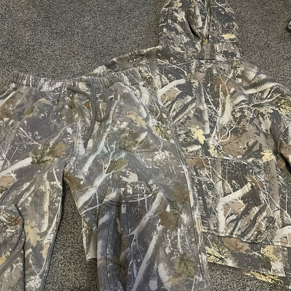 Abercrombie camo sweat set